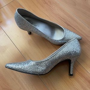 Fioni Night Silver Glitter Heels 6.5
